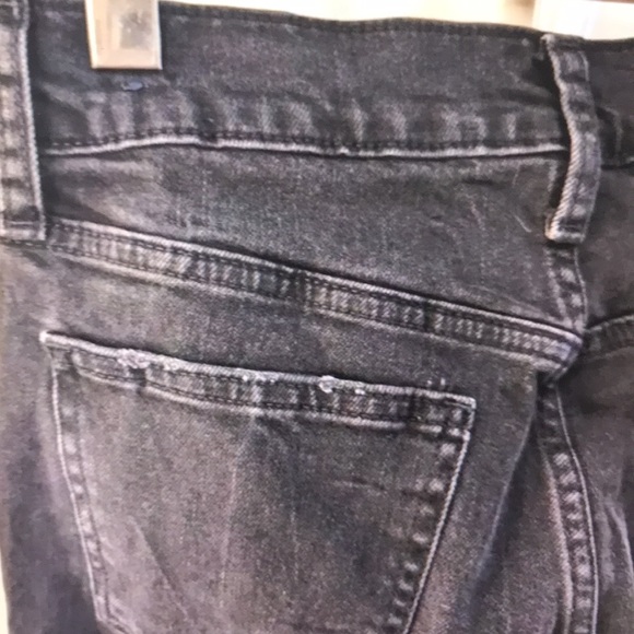 GAP girlfriend black wash raw hem jeans size 26 - Picture 4 of 5